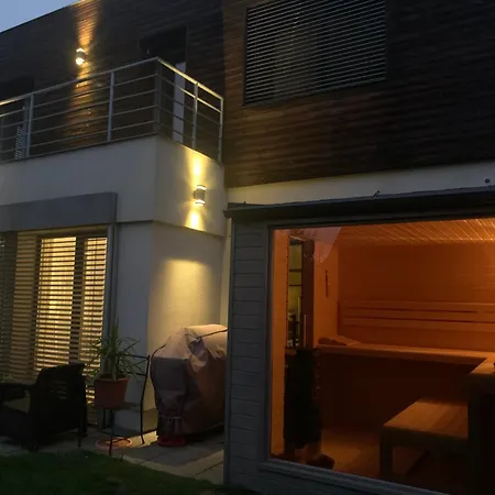 Relax Na Břehu Sázavy A Na Dosah Prahy Čerčany