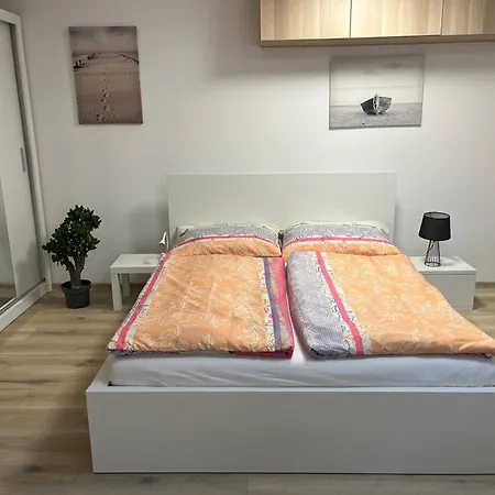 Relax Na Brehu Sazavy A Na Dosah Prahy Дом отдыха *